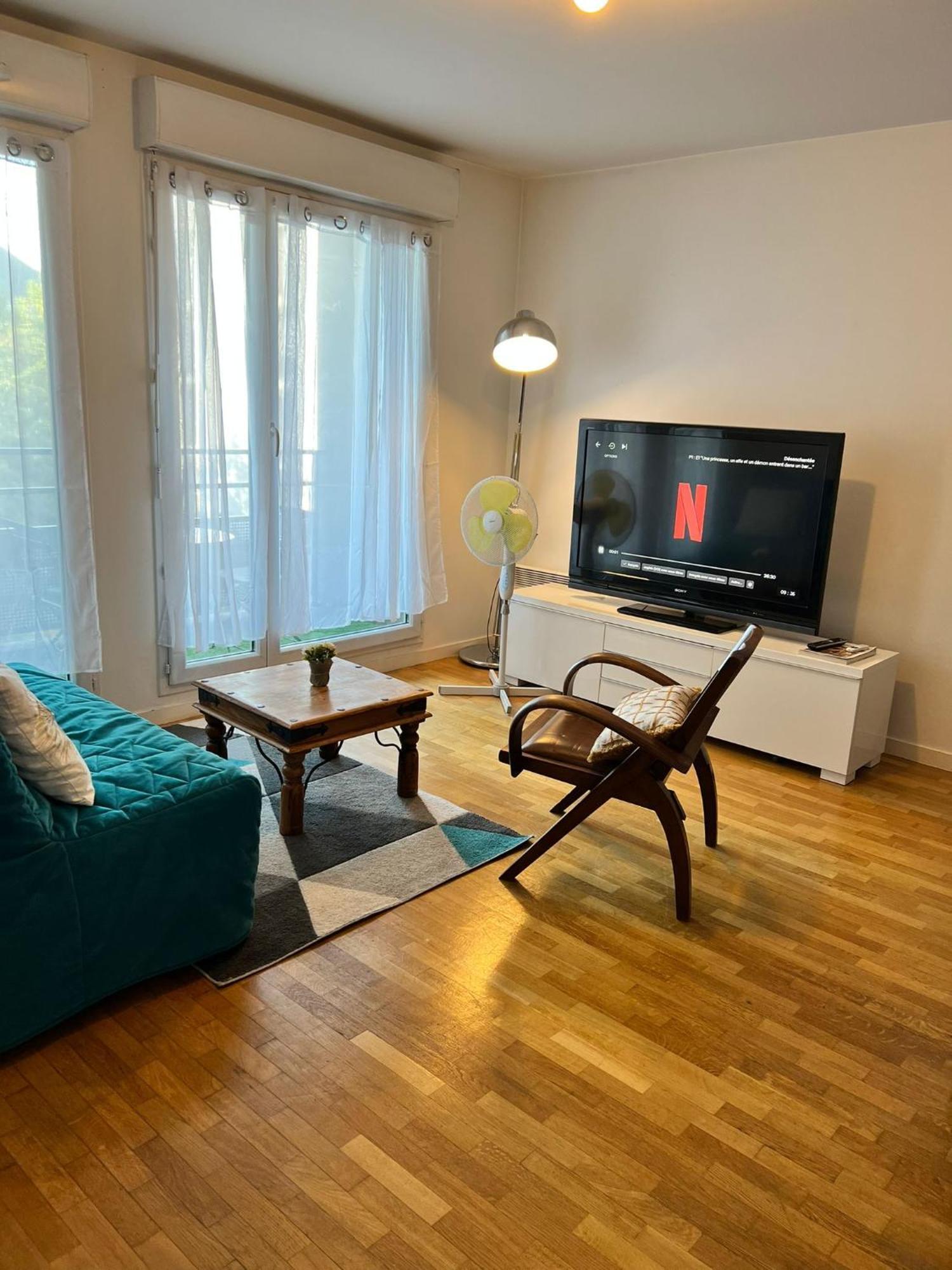 Appartement 2 Pieces 5Min Gare Val D'Europe Parking Inclus Montevrain Exterior photo